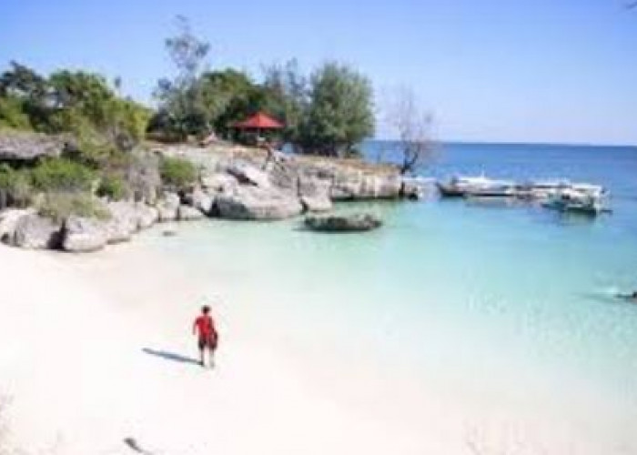 Pantai Liang, Destinasi Wisata Terbaik Di Ambon, Tempat Terbaik menyaksikan Matahari Tenggelam