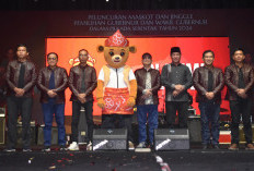 Ribuan Pasang Mata Saksikan Konser Jamrud di Bengkulu, Semangat Menyambut Pilkada Serentak 2024