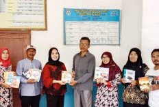 Peduli Pendidikan, Bunda PAUD Salurkan Buku