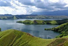 Danau Sentani, Terindah Di Papua Yang Sarat Cerita Legenda dan Budaya Masyarakatnya Yang Menarik