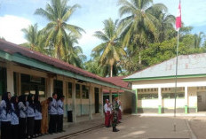 Tingkatkan Nasionalisme, Satgas TMMD Ke-124 Ikut Serta Upacara Di Sekolah 