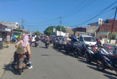 64 Truk Tangki Dikerahkan Atasi Kelangkaan BBM Bengkulu, Antrean Panjang Masih Terjadi