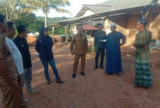 Bupati dan Wabup Salat Idul Adha Di Pasar Jumat 