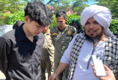 Willie Salim Tiba Di Bengkulu, Bawa Kuali 2 Meter Dari Jakarta