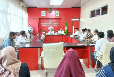 Sebelum Aktifkan Kades Dusun Baru, Bupati Gelar Hearing Dengan Warga