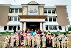 Gedung Layanan Perpustakaan Terbuka Untuk Umum