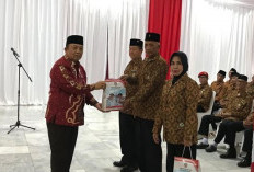 Hormati Pejuang, 54 Tokoh Veteran dan PPKS Terima Penghargaan dari Pemkab Seluma