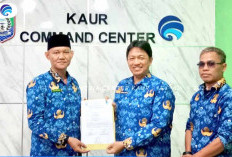 Diskominfo Kaur Serahkan Aplikasi SI Monev, UMKM, Aset Puskesmas, dan PPDB