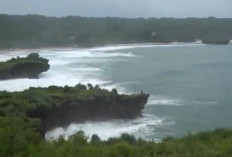 Pantai Krakal di Gunung Kidul, Surganya Para Penyelam dan Pecinta Surfing