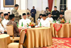 Jokowi Buka Bersama Di Istana, 10 Menteri Tak Hadir, Kenapa Ya?