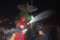 Minggu Dini Hari, Rumah Warga Seginim Ludes Dilalap Api