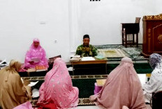 Meski Sudah Berumur, Santri Lansia Tetap Semangat Belajar Sambung Ayat