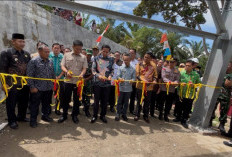 Jembatan Tangga Manik Diresmikan Bupati Kaur, Masyarakat Diminta Jaga dan Rawat Bangunan