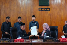 Dua Perda Disahkan DPRD Kaur, Penyandang Disabilitas Dilindungi, RPJMD Difinalkan