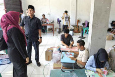 Pastikan Surat Suara Aman, Bawaslu Pantau Proses Pelipatan