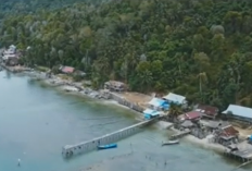 Pesona dan Keindahan Pulau Kabung, Destinasi Wisata Bahari di Kalbar Yang Memukau