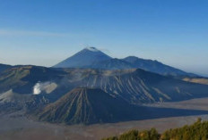 7 Gunung Berapi Aktif Paling Angker di Jawa Timur, Ada Mahluk gaib Penunggunya