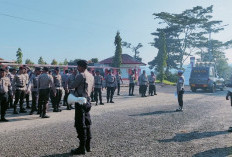 BREAKING NEWS: Ratusan Personel Polres Seluma Diterjunkan Ke Kantor Bupati Seluma Pagi Ini