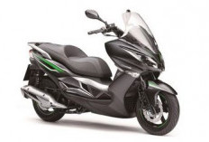 Kawasaki Rilis Skutik Maxi J125, Rajanya Motor Matik Saat Ini