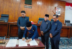 Tok...! Perda Pertanggungjawaban APDB Kaur 2024 Disahkan