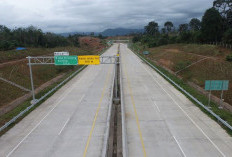 Ratusan Ribu Kendaraan Lewati Jalur Tol Trans Sumatera