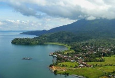 Legenda Danau Ranau dan Pertempuran Manusia Sakti Dengan Sepasang Naga Bersisik Emas