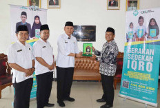 AKU Bagikan Ribuan Al-Quran dan Iqro