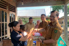 Kunjungan dan Pemberian Bantuan Tim GAAS KEUN Dinas PMD Kepada Anak Asuh Stunting