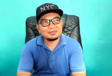 Nelayan Kaur Terima Bantuan Mesin Tempel Perahu