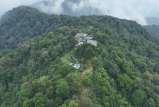 Fakta Menarik Gunung Sangga Buana: Ada Airterjunnya dan Sering Dikunjungi Peziarah