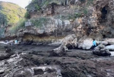 Pantai Ngrenehan, Petualangan Kuliner dan Pemandangan Indah