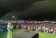 Festival Gurita, Lapangan Merdeka Bintuhan Jadi Lautan Manusia, Ribuan Pasang Mata Saksikan Meri KDI