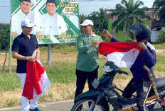 Pemkab Seluma Bagikan Bendera Gratis Kepada Warga