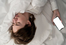 Jarak Aman HP Saat Tidur, Catat Ini!