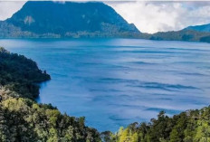 4 Tempat Wisata Sangat Indah Di Indonesia yang Jarang Diketahui, 1 Diantaranya Berada Di Puncak Gunung 
