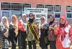 Sukseskan Wajib Belajar 13 Tahun, Bunda PAUD Seluma ke Padang Capo Ulu
