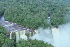 Pesona dan Keindahan Air Terjun Tertinggi Ke Tiga Di Indonesia, Nokan Nayan Namanya