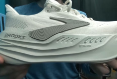10 Sepatu Kets Paling Nyaman Tahun 2025 yang Siap Menemani Langkah Anda