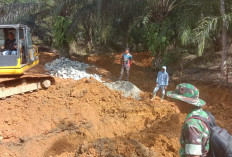Progres Pembuatan Plat Dekker TMMD Ke-124 Kodim 0408 Bengkulu Selatan-Kaur Memasuki Proses Pemasangan Pondasi