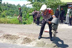 Rawan Lakalantas, Satlantas Polres Seluma Timbun Jalan 