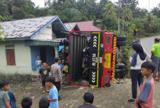Sopir Ngantuk, Truck Pengangkut Yamaha NMax dan Yamaha Gear Terbalik Di Seluma