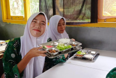 Launching MBG di SMA Negeri 1 Seluma, 1.800 Porsi Makanan Dibagikan Ke Siswa Setiap Hari