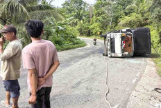 Fuso Terbalik, Arus Lalu Lintas Macet Sepanjang Satu Kilometer 