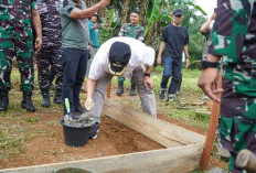 Wakil Bupati Seluma Letakkan Batu Pertama Pembangunan Gerai Dan Pergudangan Koperasi Merah Putih