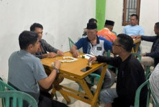 Gagal Bawa Pulang Hadiah, Wartawan Antusias Lomba Gaple Bersama Kapolres