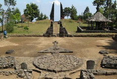 Destinasi Wisata Candi Cetho: Sejarah, Lokasi dan Info Tiket