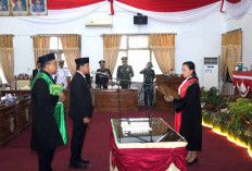 Akhirnya April Yones Resmi Dilantik Jabat ketua DPRD Seluma
