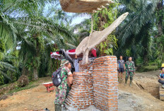 Pembangunan Tugu Prasasti TMMD di Kabupaten Kaur Hampir Rampung 