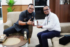 Hindari Pemadaman Listrik, Bupati Imbau Warga Relakan Tanam Tumbuh Dipangkas