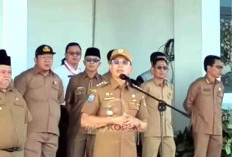 Akhiri Masa Jabatan, Bupati Gusnan Mulyadi Pamitan di Apel Bersama ASN Terakhir
